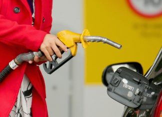 MOF : Kerajaan tidak bercadang hadkan pembelian RON95 sekali sehari