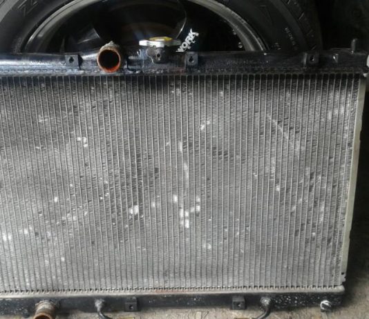 Radiator kereta bocor, ini tandanya dan anda perlu berhati-hati!