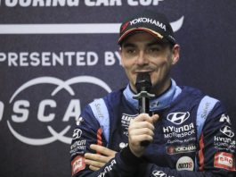 Norbert Michelisz muncul juara keseluruhan WTCR 2019