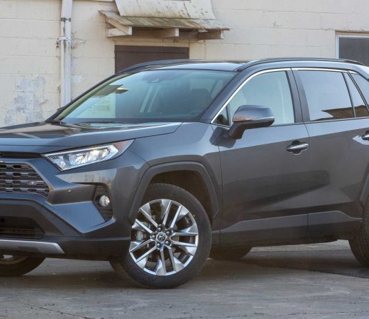 Toyota RAV4 rangkul anugerah Japan Car of the Year 2019