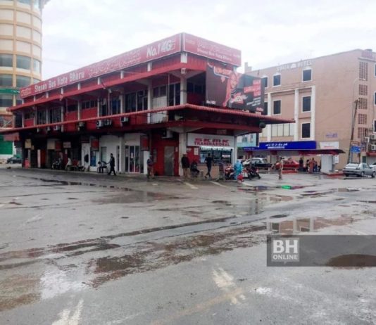 Pemandu bas di Kelantan mogok, pengguna terjejas