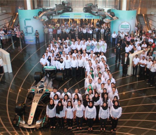 Hamilton dan Bottas rai kejuaraan pengeluar F1 ke-6 bersama Petronas