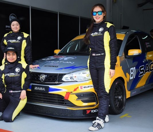 Proton R3 tampil pasukan lumba wanita, tamat tempat ke-7 dari petak belakang!