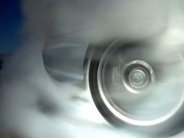 5 supercar yang boleh capai 100km/j kurang 3 saat