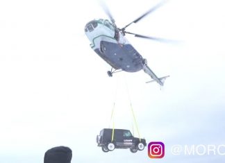 Demi Youtube: Lelaki ini sewa helikopter untuk jatuhkan sebuah Mercedes-AMG G63