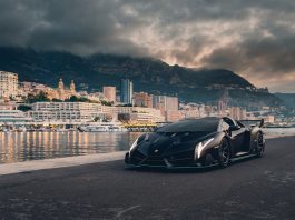 Lamborghini Veneno Roadster milik keluarga kerajaan UAE akan dilelong