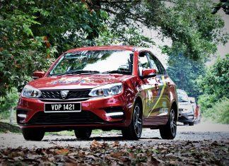 Proton jual 10, 380 kenderaan bulan lalu, Saga kekal model popular