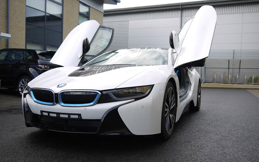 BMW i8