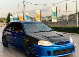 Honda Civic EK9 penuh jajan dan barang karbon boleh jadi milik anda!