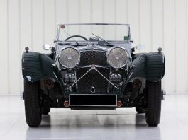 SS Jaguar 100 yang pernah digunakan Hitler kini akan dilelong