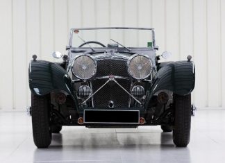 SS Jaguar 100 yang pernah digunakan Hitler kini akan dilelong