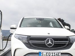 Mercedes-Benz cipta bateri kereta elektrik dari air laut