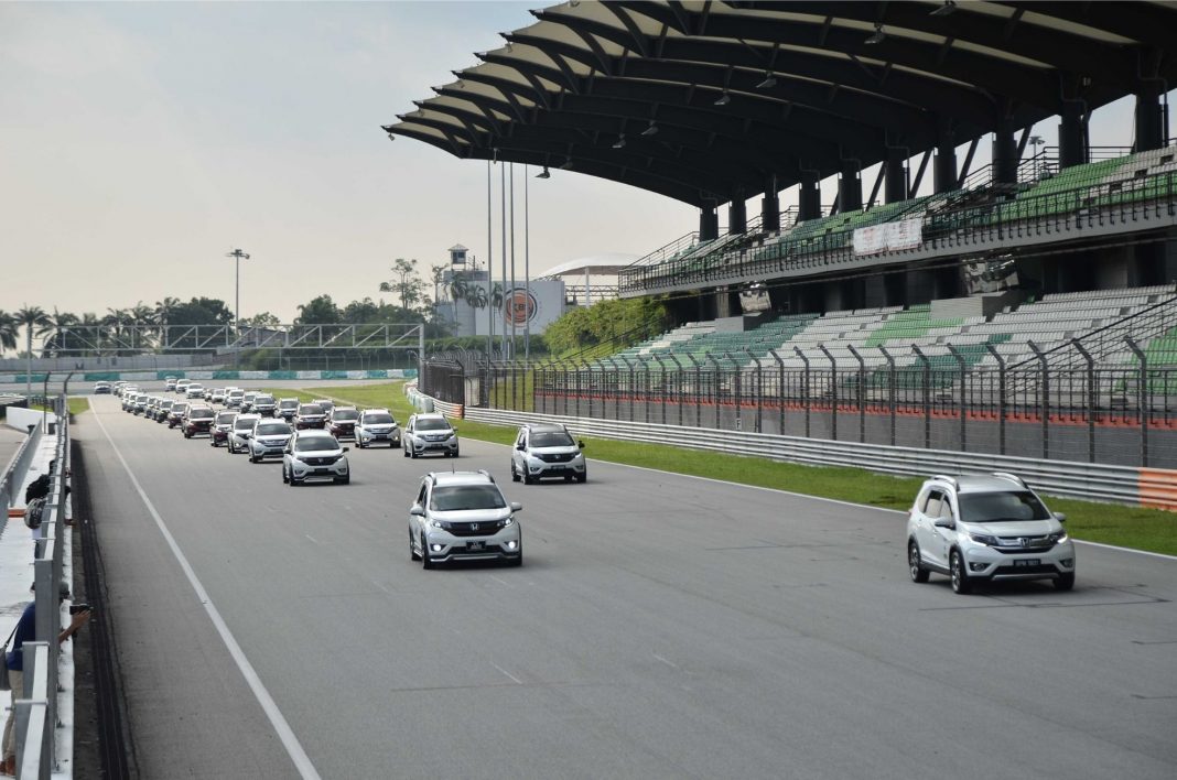 Maximum Attack Maximum Attack 2019 tutup tirai dengan adrenalin dan semangat pemanduan ...
