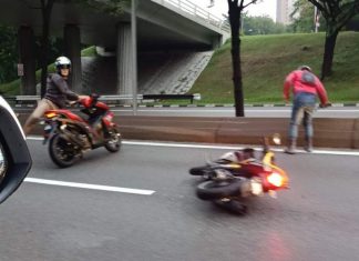 “Ceria depan isteri dan anak anak macam takde apa yang berlaku”- Jihad suami setiap hari di jalanan