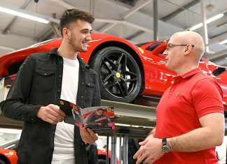 Anda berimpian bekerja di Ferrari? Ini peluang anda!