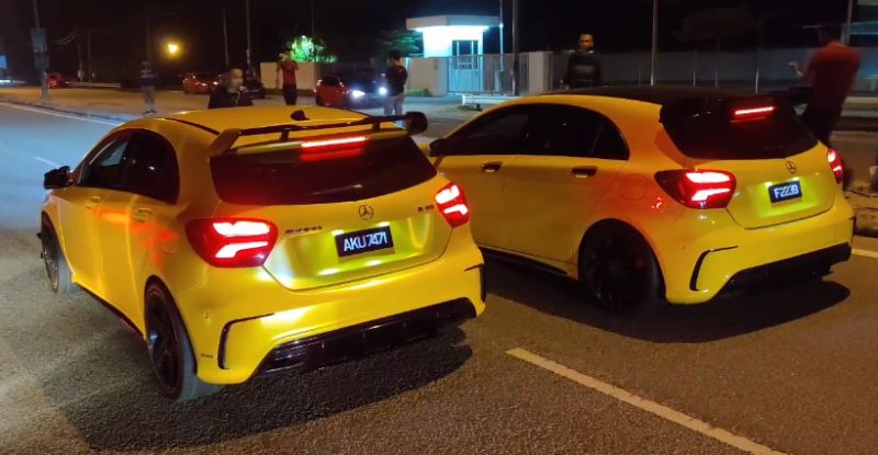 Mercedes-Benz kuning