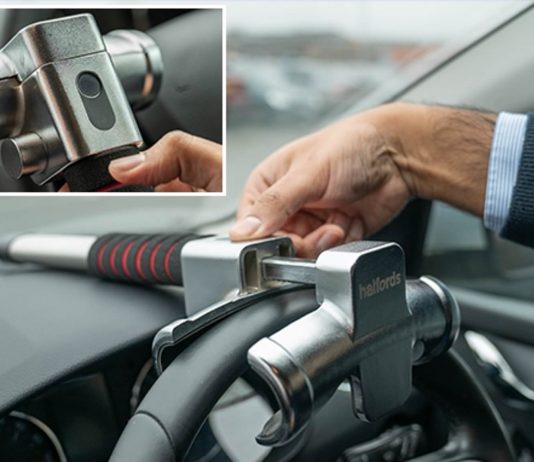 Pengunci stereng kereta guna cap jari untuk lebih keselamatan