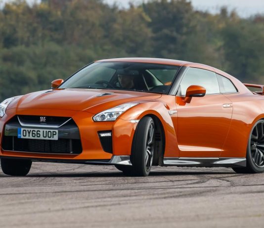 Versi hibrid untuk Nissan GT-R sebelum tamat pengeluaran?