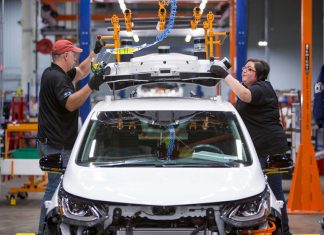 Covid-19: Kes positif mencecah 1 juta, pekerja automotif di USA enggan kembali bekerja