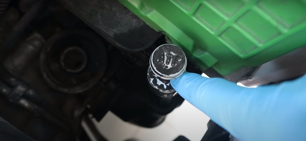 Pengguna auto dan CVT buat macam ni akan selamatkan beribu ringgit 