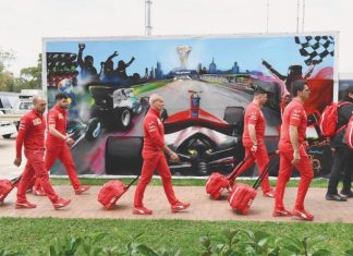 Covid-19: Formula 1 berada dalam ‘keadaan sangat tenat’