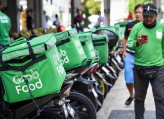 Rider: Pelanggan minta hantar pesanan ikut pintu belakang