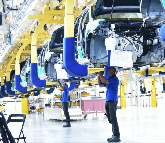 PKP: Sektor automotif dibenarkan untuk beroperasi