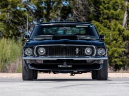 Ford Mustang Boss 429 tahun 1969 milik Paul Walker ini akan dilelong