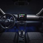 toyota yaris cross 09