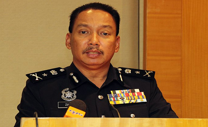 polis menyebat remaja
