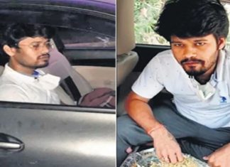 Covid-19: Dihalang masuk ke kampung, lelaki ini terpaksa jalani kuarantin dalam kereta