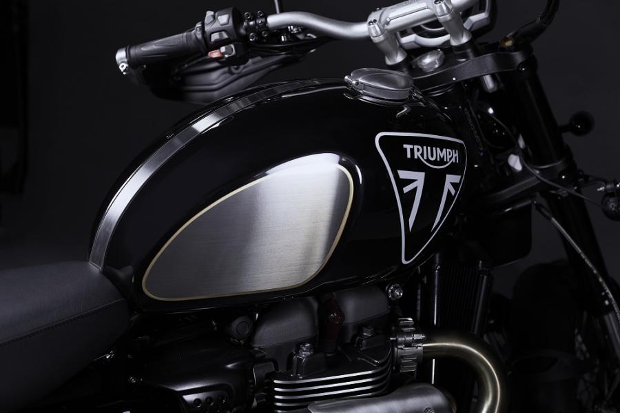 Triumph james bond