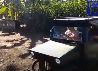 Berbekalkan ilmu dari internet, seorang pemuda di Indonesia cipta kereta elektrik