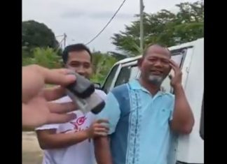 Terharu dapat kereta baru, seorang ayah menangis terima hadiah dari anak sempena Hari Bapa