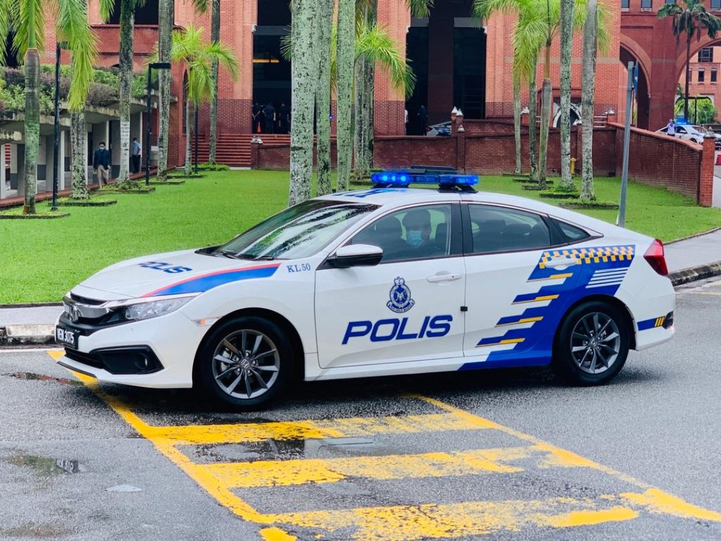 kereta polis baru