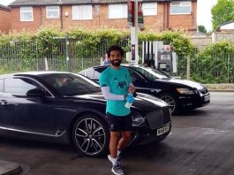 Mohamed Salah datang isi minyak dan bayarkan untuk semua orang