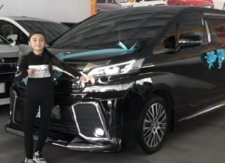Youtuber cilik ini miliki Toyota Vellfire sebagai kereta pertama di usia 12 tahun
