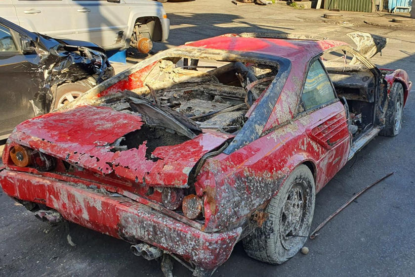 Ferrari Mondial