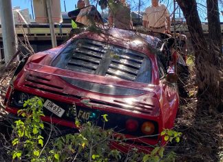 Ferrari F40 terbabit kemalangan ketika sesi pandu uji di Australia, semakin berkurang jentera ini