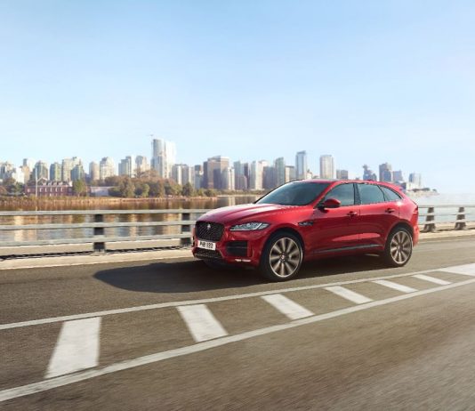 Jaguar F-PACE kini dengan enjin 2.0-liter baru, mampu hasilkan hingga 300PS