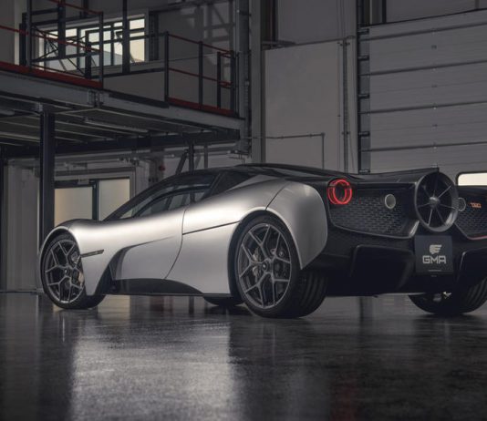 Gordon Murray T.50 ini supercar dengan enjin NA, transmisi manual, tempat duduk tengah dan kipas di belakang!