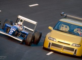 Renault Espace F1 – Sebuah konsep MPV berenjin F1 yang dilupakan