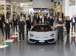Lamborghini hasilkan unit ke-10,000 model Aventador