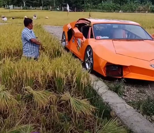 Petani di Indonesia hasilkan replika Lamborghini guna enjin motosikal