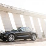 aston martin dbx 2020 03