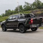 toyota hilux 2020 media drive 26