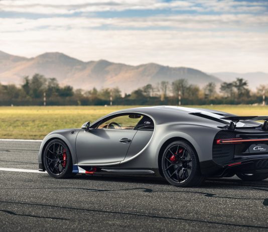 Bugatti Chiron Sport edisi ‘Les Legendes Du Ciel’ yang lebih rare, 20 unit sahaja