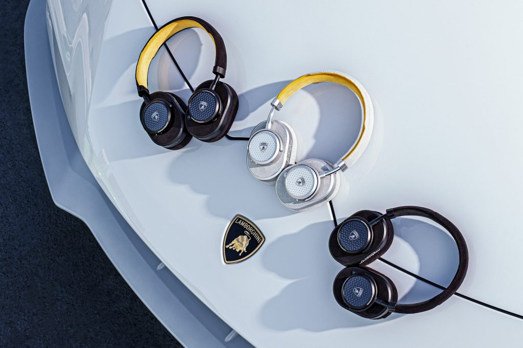 headphone earphone lamborghini