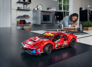 Bina Ferrari 488 GTE anda sendiri di rumah dengan set Lego Technic ini, RM800 sahaja