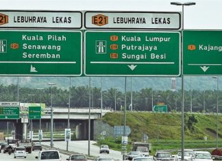 Semua plaza tol LEKAS kini guna teknologi RFID